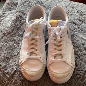 Nike Low Top blazers with lavender swish.